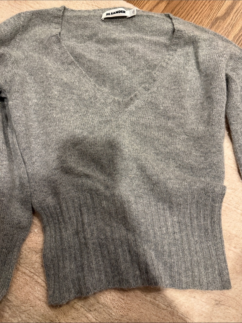 Jil Sander Light Gray V-Neck Ribbed Waist Sweater
